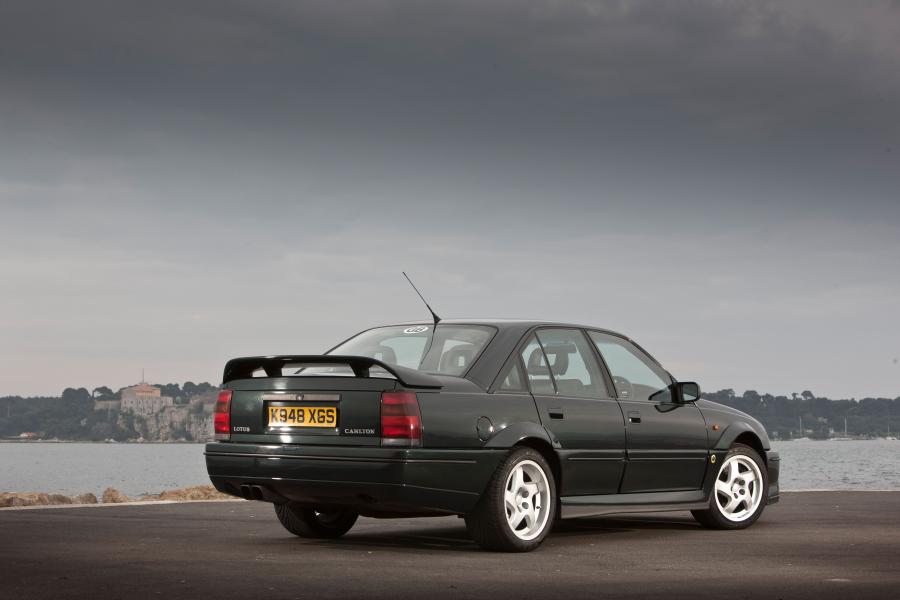  Vauxhall Omega Lotus by Carlton 1990 года  (фото 5 из 34)